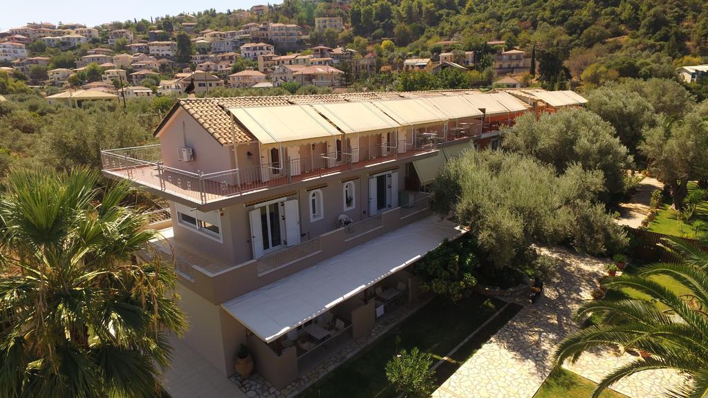 Villa Verde Lefkada City ภายนอก รูปภาพ