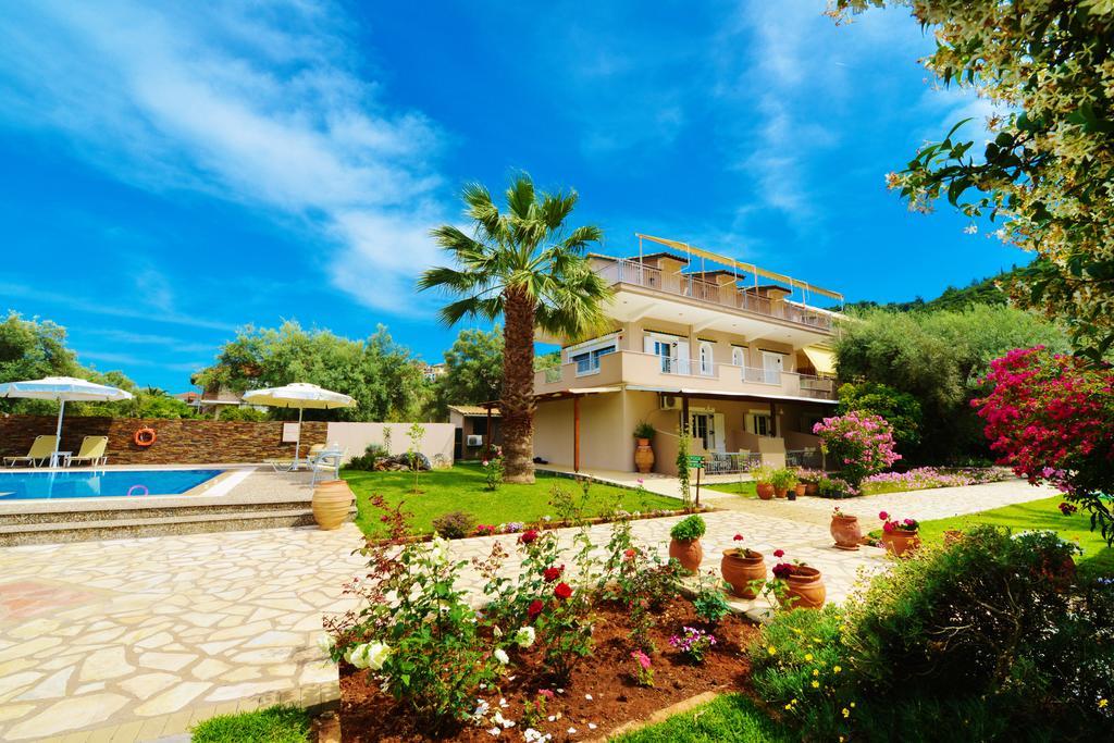Villa Verde Lefkada City ภายนอก รูปภาพ