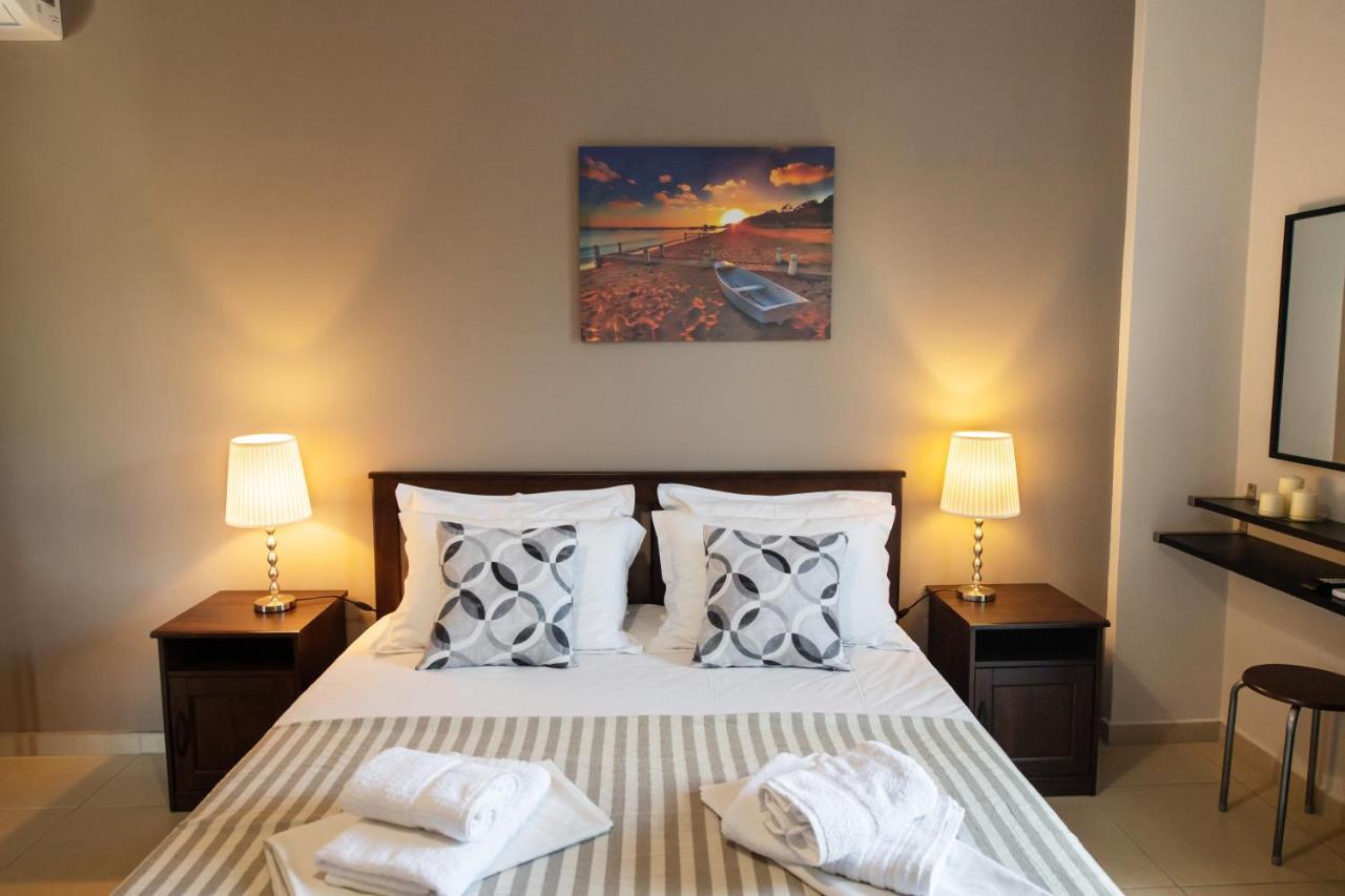 Villa Verde Lefkada City ภายนอก รูปภาพ